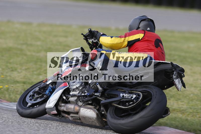 /Archiv-2025/08 20.04.2025 Speer Racing ADR/Gruppe gelb/34